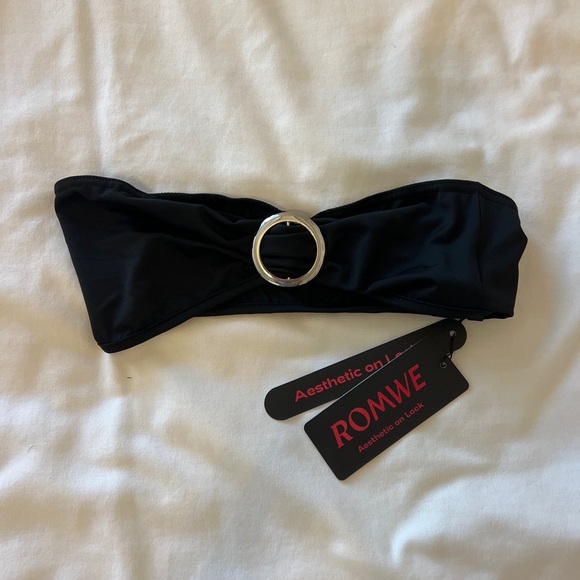 ROMWE Tops - ROMWE Black Bandeau with Silver Accent